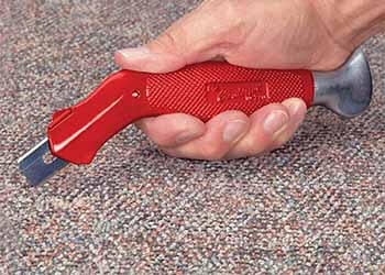 Roberts Carpet best carpet cutting tool